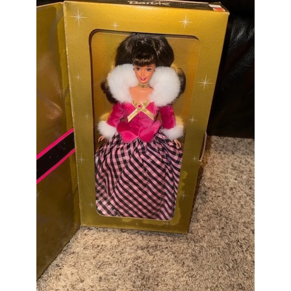 Barbie Winter Rhapsody Special Edition Second in a Series Avon‎ Exclusive Doll